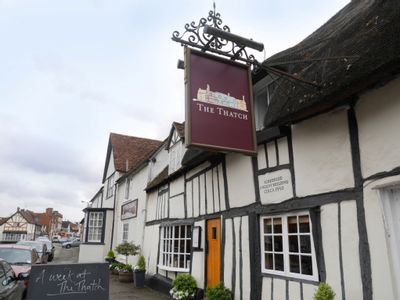 Property Image for The Thatch, 29-30 High Street, Thame, Oxfordshire, OX9 2AA