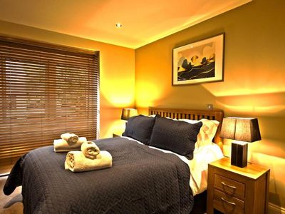 Property Image for 100-102 East Street / 57 & 59 Queensway / Eighteeneast 65 Queensway Southampton Hampshire SO14 3BL