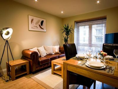 Property Image for 100-102 East Street / 57 & 59 Queensway / Eighteeneast 65 Queensway Southampton Hampshire SO14 3BL