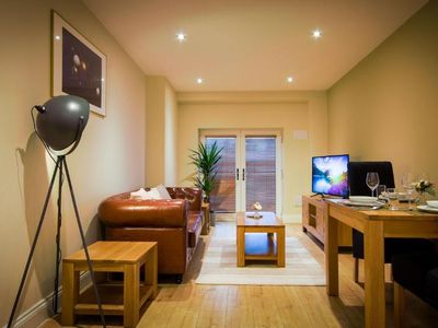 Property Image for 100-102 East Street / 57 & 59 Queensway / Eighteeneast 65 Queensway Southampton Hampshire SO14 3BL
