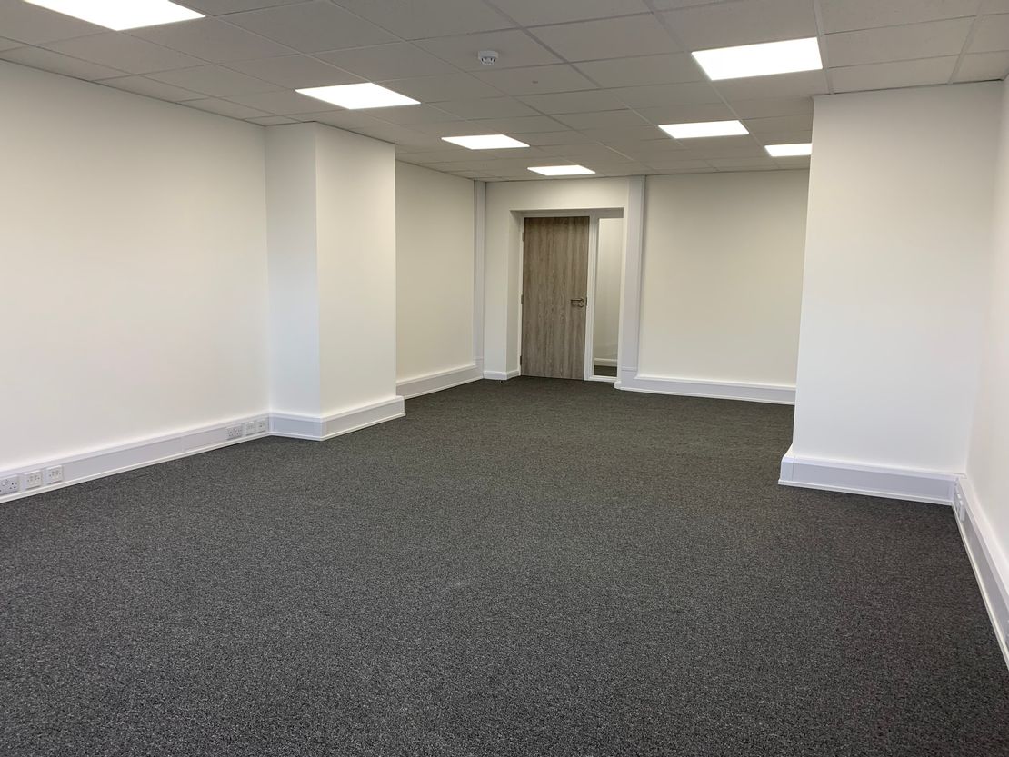 Suite 4 The Premium Inn, Altofts Lane, Castleford, West Yorkshire, WF10 5PZ
