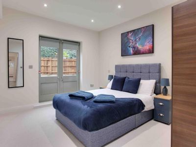 Property Image for 3-5 Culver Street East, Colchester, Essex, CO1 2PJ (2 of 2 Buildings)