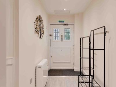 Property Image for 3-5 Culver Street East, Colchester, Essex, CO1 2PJ (2 of 2 Buildings)