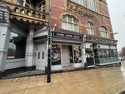 Property Image for 81 Westgate, Wakefield, WF1 1EP