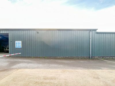 Property Image for Unit 1A Bensons Yard, Iron Hill, Liphook, GU30 7LP