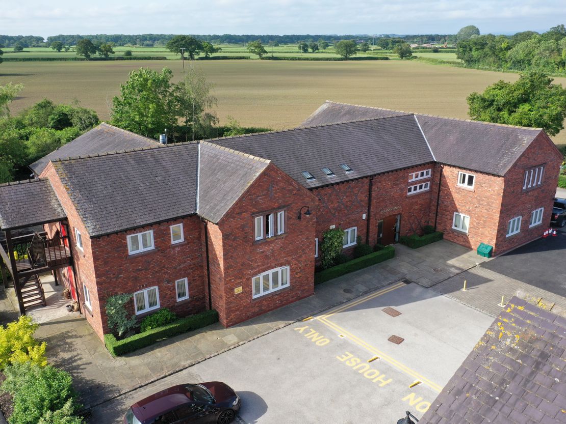 Pulford House, Bell Meadow Business Park, Park Lane, Pulford, Chester, Cheshire, CH4 9EP