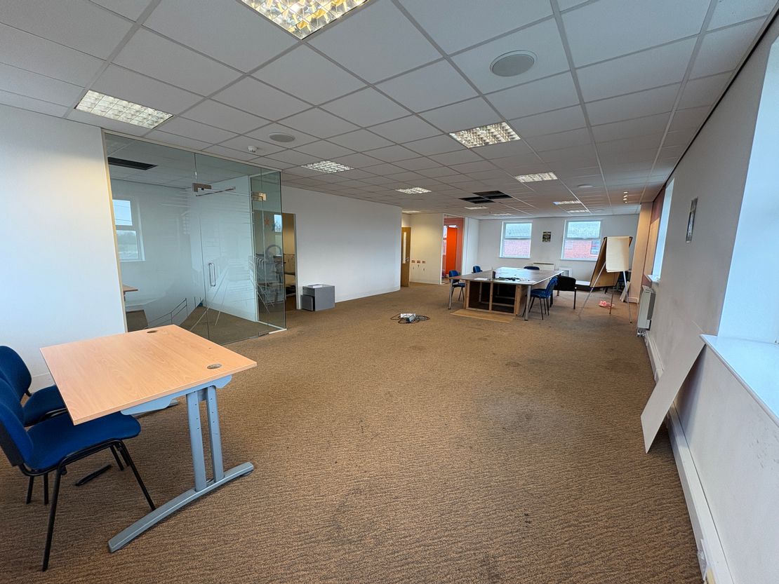 8 Telford Court, M56 J16, Chester Gates Business Park, Ellesmere Port, Cheshire, CH1 6LT