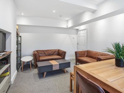 Property Image for Church Street, Alcester B49 5AJ