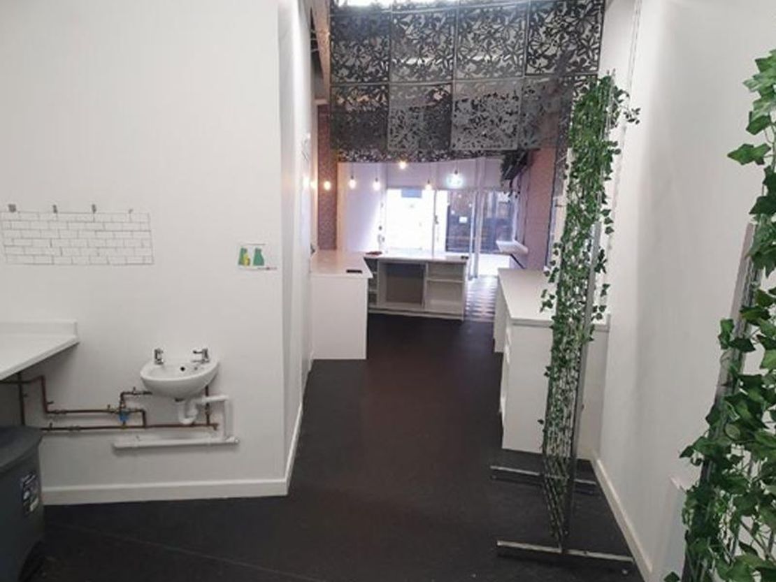 Unit 9B, The Swan Centre, Chapel Street, Rugby, Warwickshire, CV21 3EB
