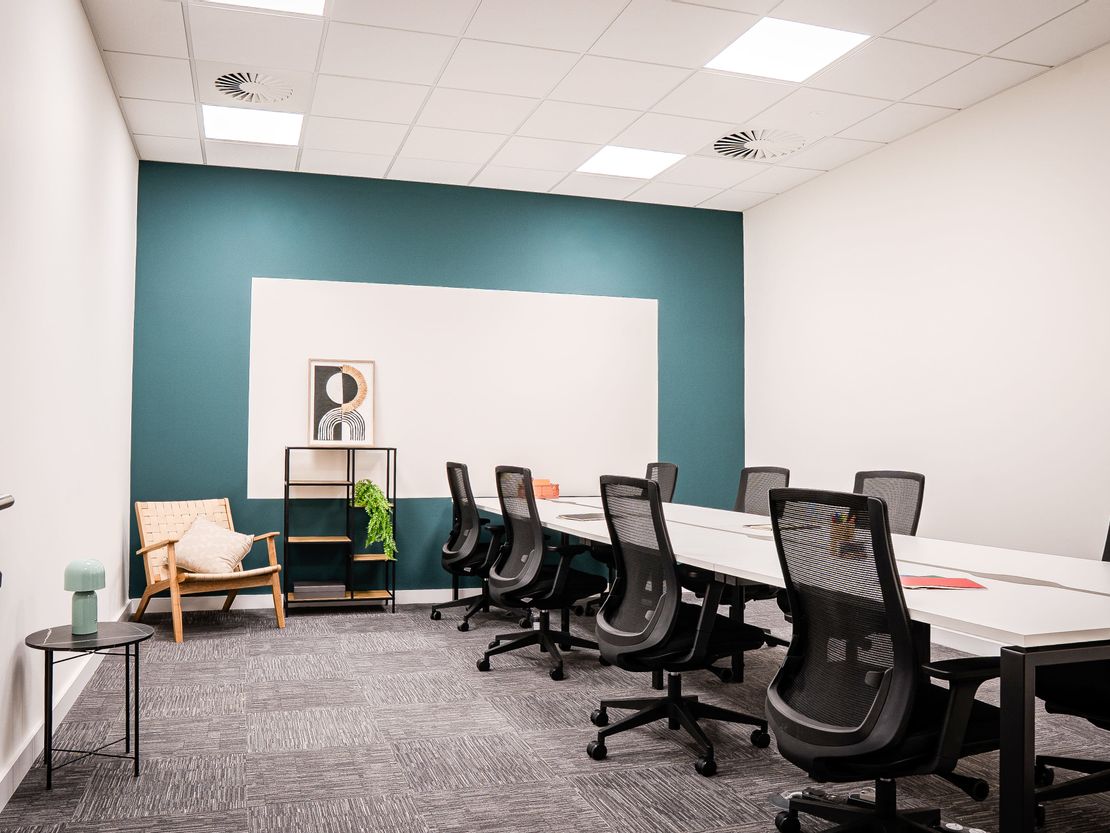 2-Work White Rose Park, Arlington Business Centre, Millshaw Park Lane, Leeds, West Yorkshire, LS11 0NE