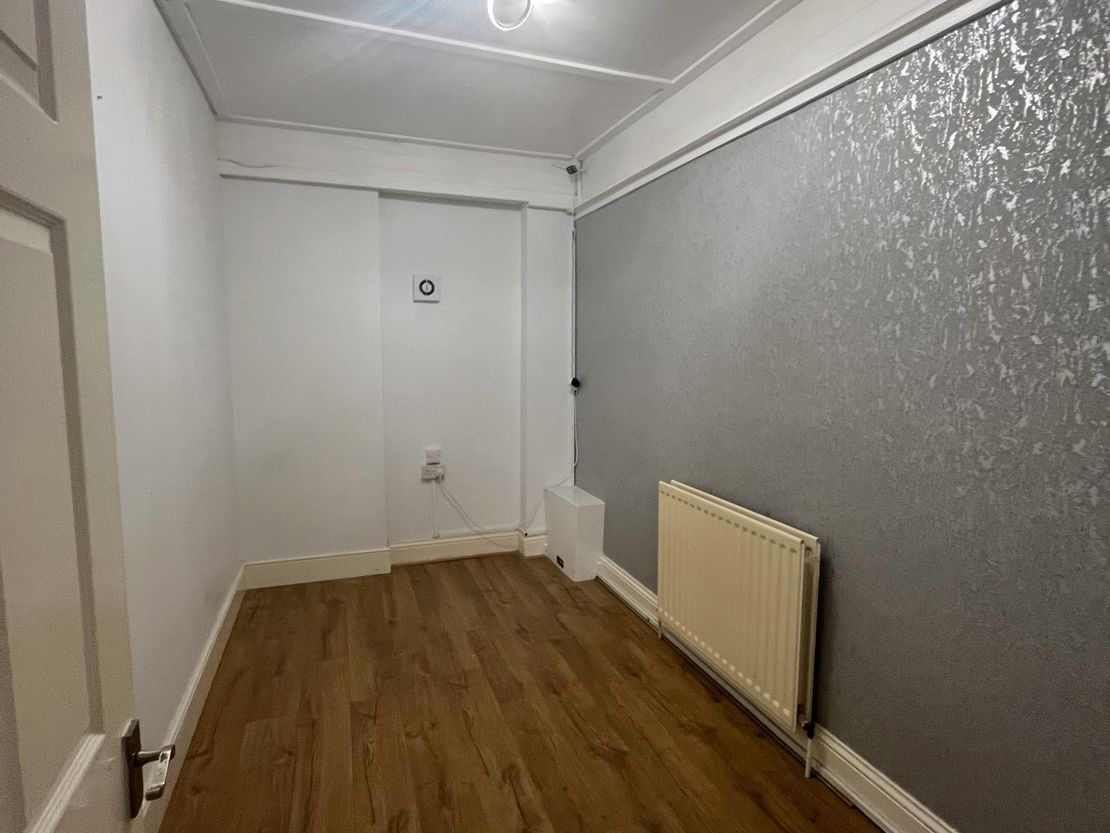 10 Heworth Road, Washington, Tyne and Wear, NE37 2PY