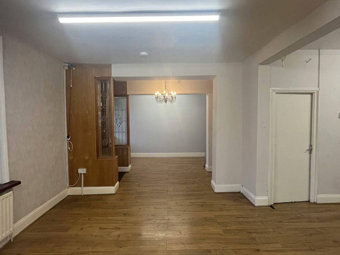10 Heworth Road, Washington, Tyne and Wear, NE37 2PY