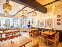 Property Image for 14 High Street, Stroud, Gloucestershire, GL5 1AZ