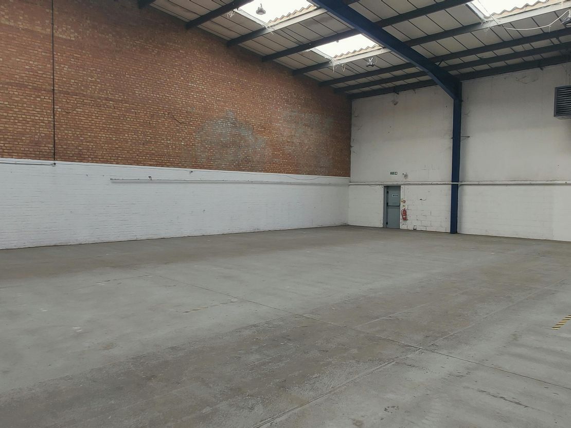 Unit 13, Gateway Trading Estate, Hythe Road, White City, NW10 6RJ