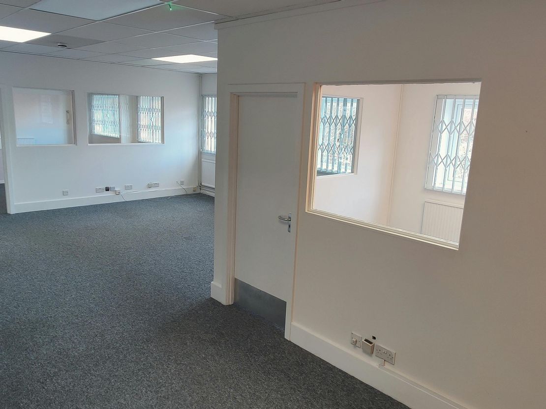 Unit 13, Gateway Trading Estate, Hythe Road, White City, NW10 6RJ