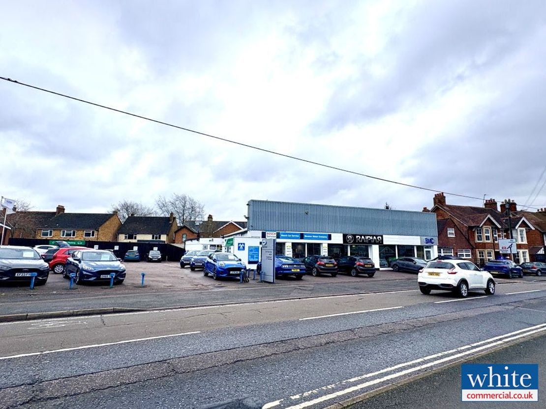 16-18 Banbury Road, Bicester, OX26 2HJ