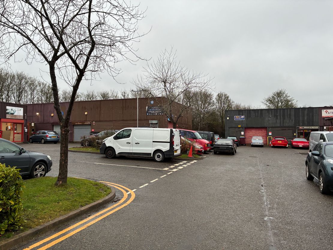 3 15 19 23 & 24, Potters Lane, Kiln Farm, Milton Keynes, MK11 3HF