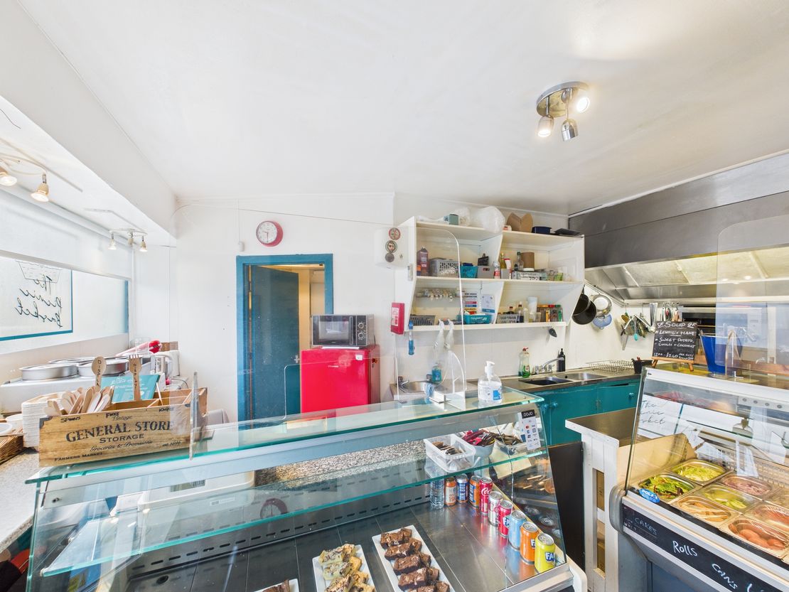 The Picnic Basket, 28 Main Street, Prestwick, South Ayrshire, KA9 1NX