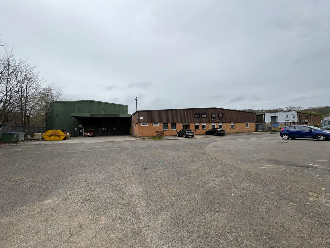 Unit 2 Heyford Court, Hillam Road, Bradford, BD2 1QJ