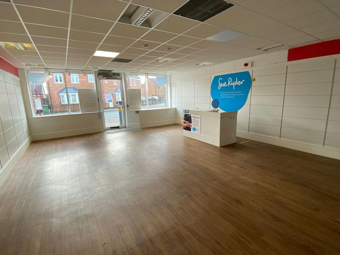 Unit 2 Langbar Retail Park, Swarcliffe Avenue, Leeds, LS14 5EY