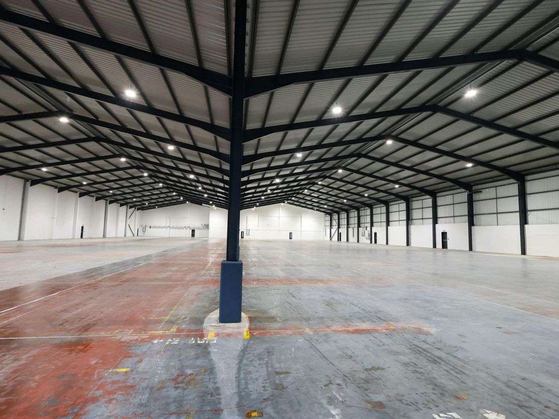 Unit 22, Millshaw Park, Leeds, LS11 0LW
