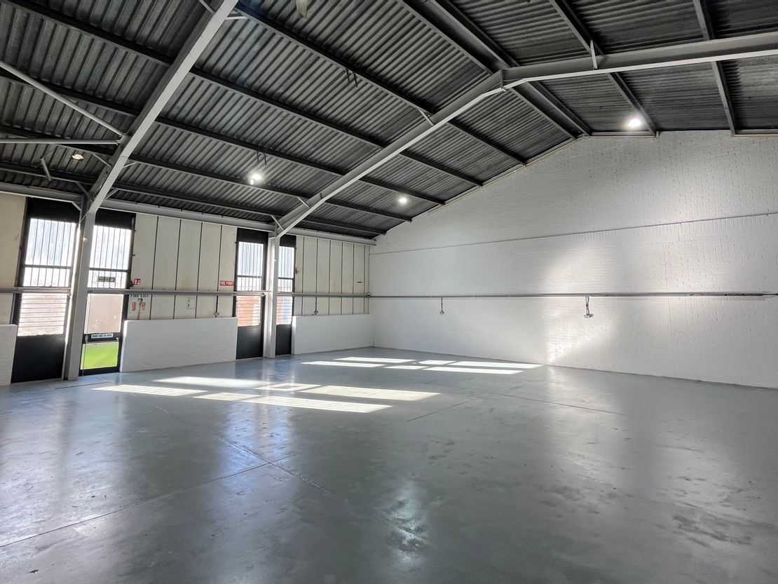 Units 3A, Bergen Way, Sutton Fields Industrial Estate, Hull, East Yorkshire, HU7 0YQ