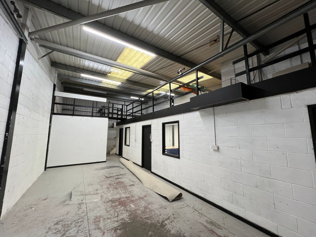 Units 1 & 4, Ninth Avenue East, Team Valley Trading Estate, Gateshead, NE11 0EJ