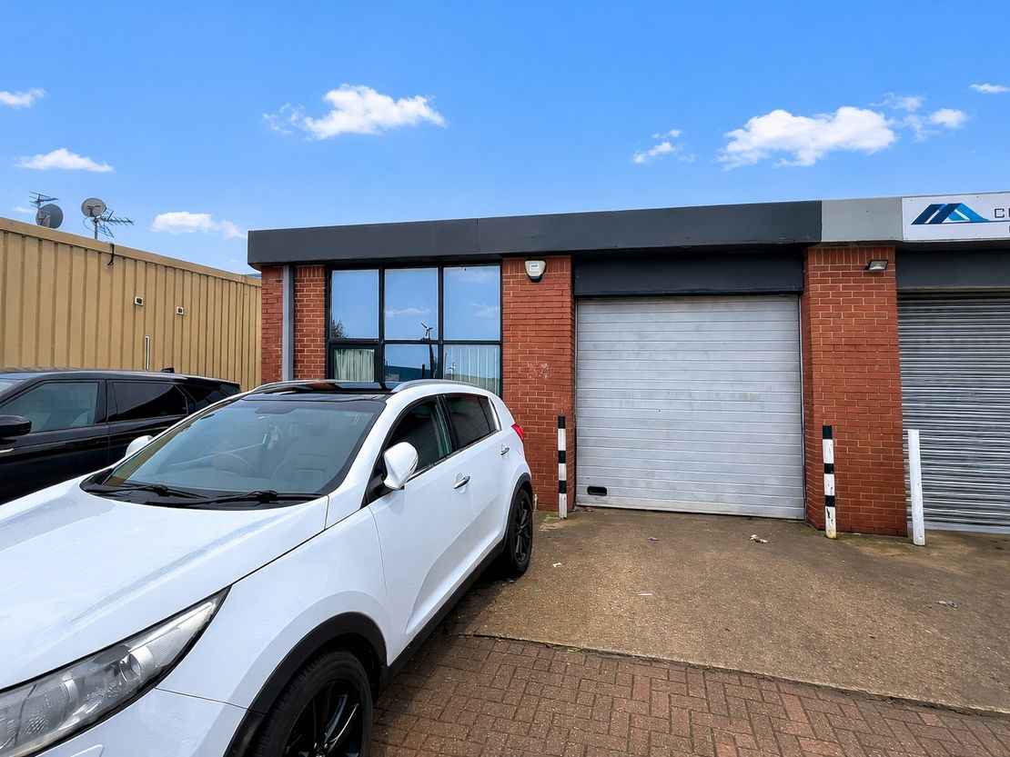 Units 1 & 4, Ninth Avenue East, Team Valley Trading Estate, Gateshead, NE11 0EJ