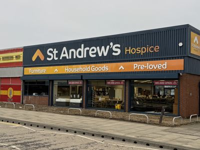 Property Image for 337 - 359, Cleethorpe Road, Grimsby, Lincolnshire, DN31 3BP