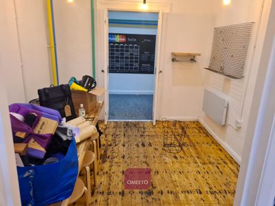 Property Image for 1b Wyllie Mews, Burton-On-Trent, Staffordshire, DE14 1BF