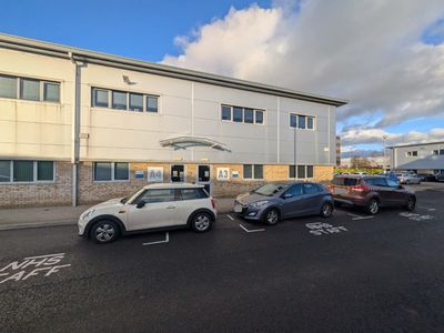 Property Image for A3 & A4 Segensworth Business Centre, Segensworth Rd, Fareham, Hampshire, PO15 5RQ