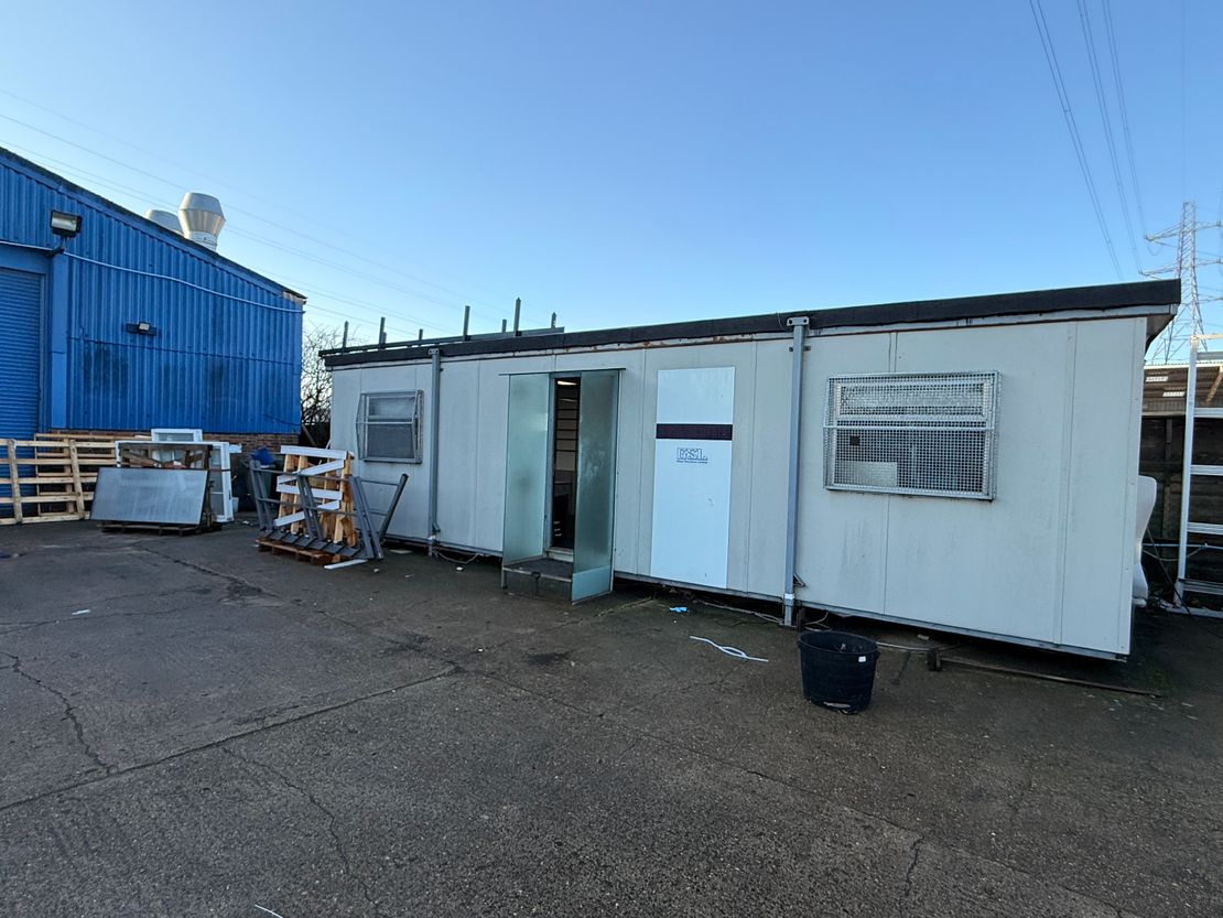 Unit 5 Thames House, Long Reach Road, Barking, Essex, IG11 0JR
