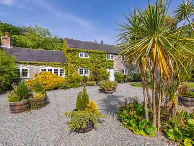 Property Image for Tros Yr Afon, Penmon, Beaumaris, Anglesey, LL58 8RN