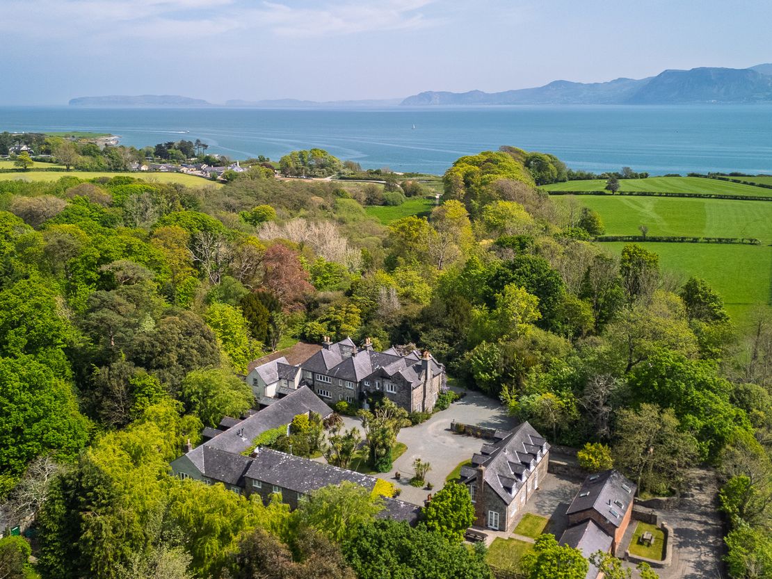 Tros Yr Afon, Penmon, Beaumaris, Anglesey, LL58 8RN
