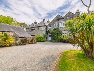 Property Image for Tros Yr Afon, Penmon, Beaumaris, Anglesey, LL58 8RN