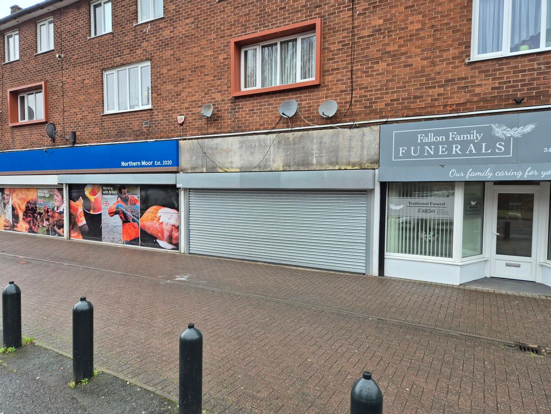 Moorcroft Rd, Wythenshawe, Manchester M23 0AF