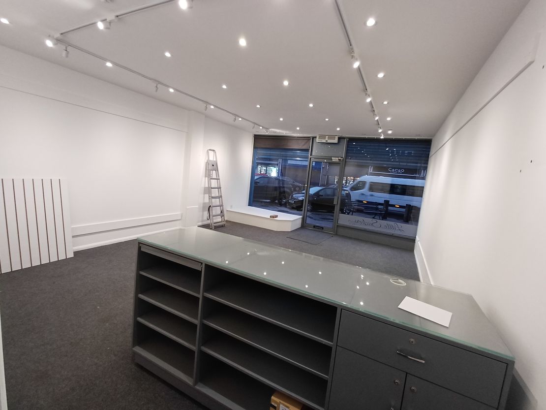 20 Leeming Road, Borehamwood, Hertfordshire, WD6 4DU