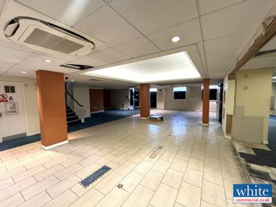 Property Image for 36 Market Square, Bicester, OX26 6AG