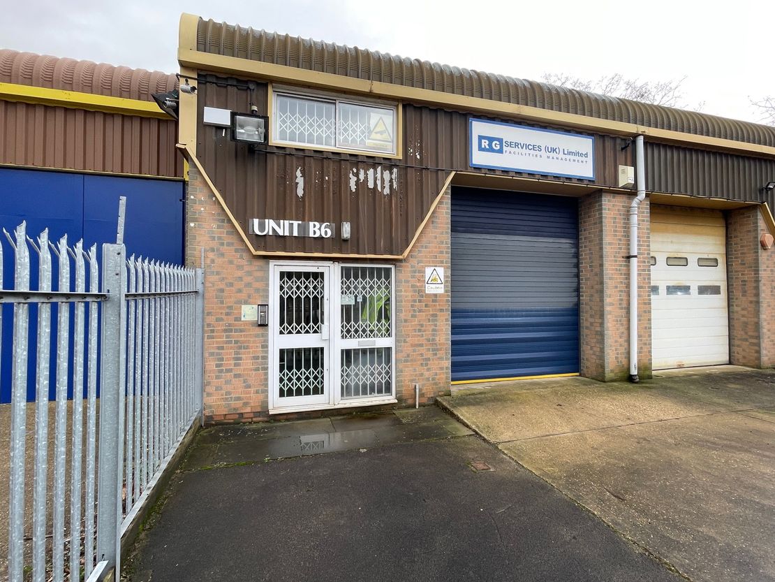 Unit B6 Falcon Business Park, Ivanhoe Rd, Wokingham RG40 4QQ