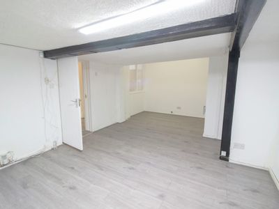 Property Image for Crown House, London Road, Loudwater, HP10 9TJ