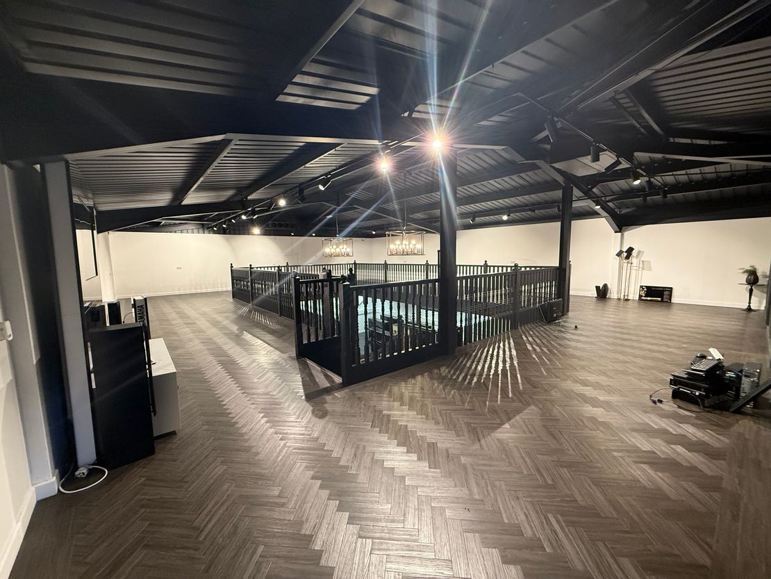 Former Coach House Pianos Showroom, 878 Carmarthen Rd, Fforest-fach, Swansea SA5 8HR