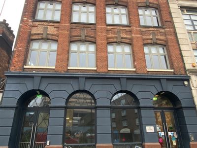Property Image for Hat House, 32 Guildford Street, Luton, LU1 2NQ