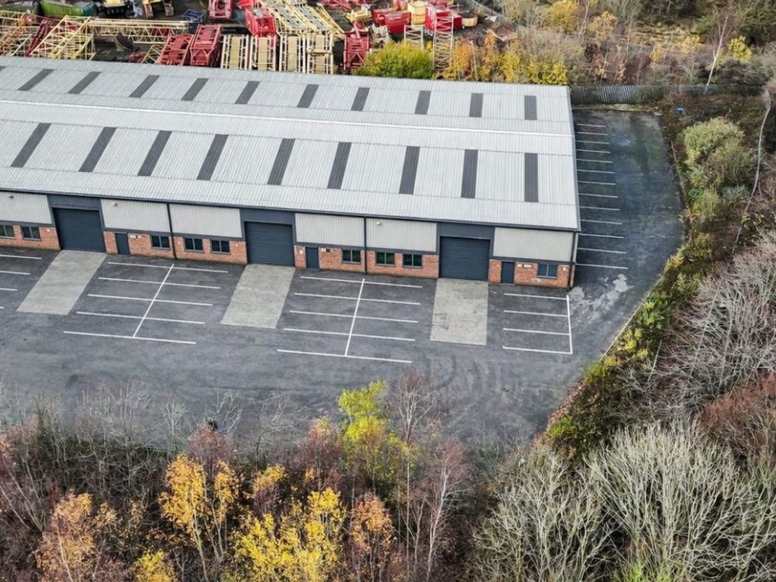 Units 15 - 16, Ecclesbourne Park Industrial Estate, Cotes Park Lane, Alfreton , Derbyshire, DE55 4RF