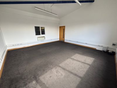 Property Image for Unit 12, Vale Industrial Park, 170 Rowan Road, London, Greater London, SW16 5BN