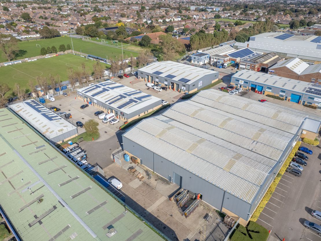 Unit B8, Dolphin Enterprise Centre, Evershed Way, Shoreham, BN43 6QB