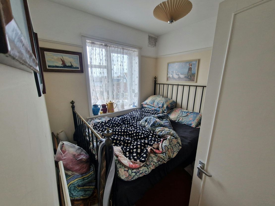25 London Road, Widley, Waterlooville, PO7 5AS