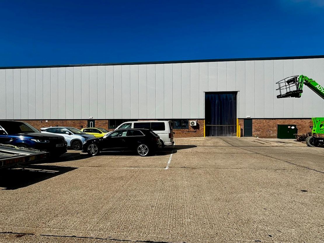 Unit 2 Dunhams Court, Letchworth Garden City, SG6 1WB