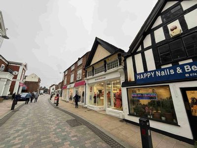 Property Image for 26 High Street, Uttoxeter, ST14 7HT