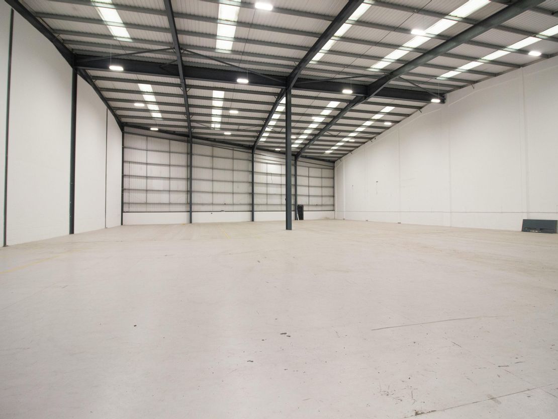 Unit 2 Slough Interchange Industrial Estate, Whittenham Close, Slough, SL2 5EP