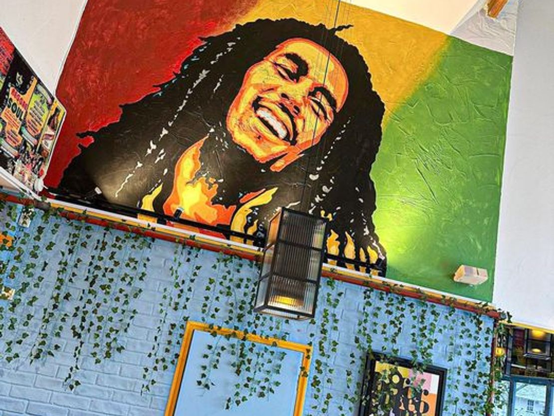 58 Kingsbury Aylesbury Buckinghamshire HP20 2JE